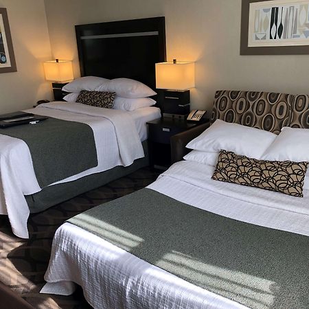Best Western Plus Travel Hotel Toronto Airport Εξωτερικό φωτογραφία