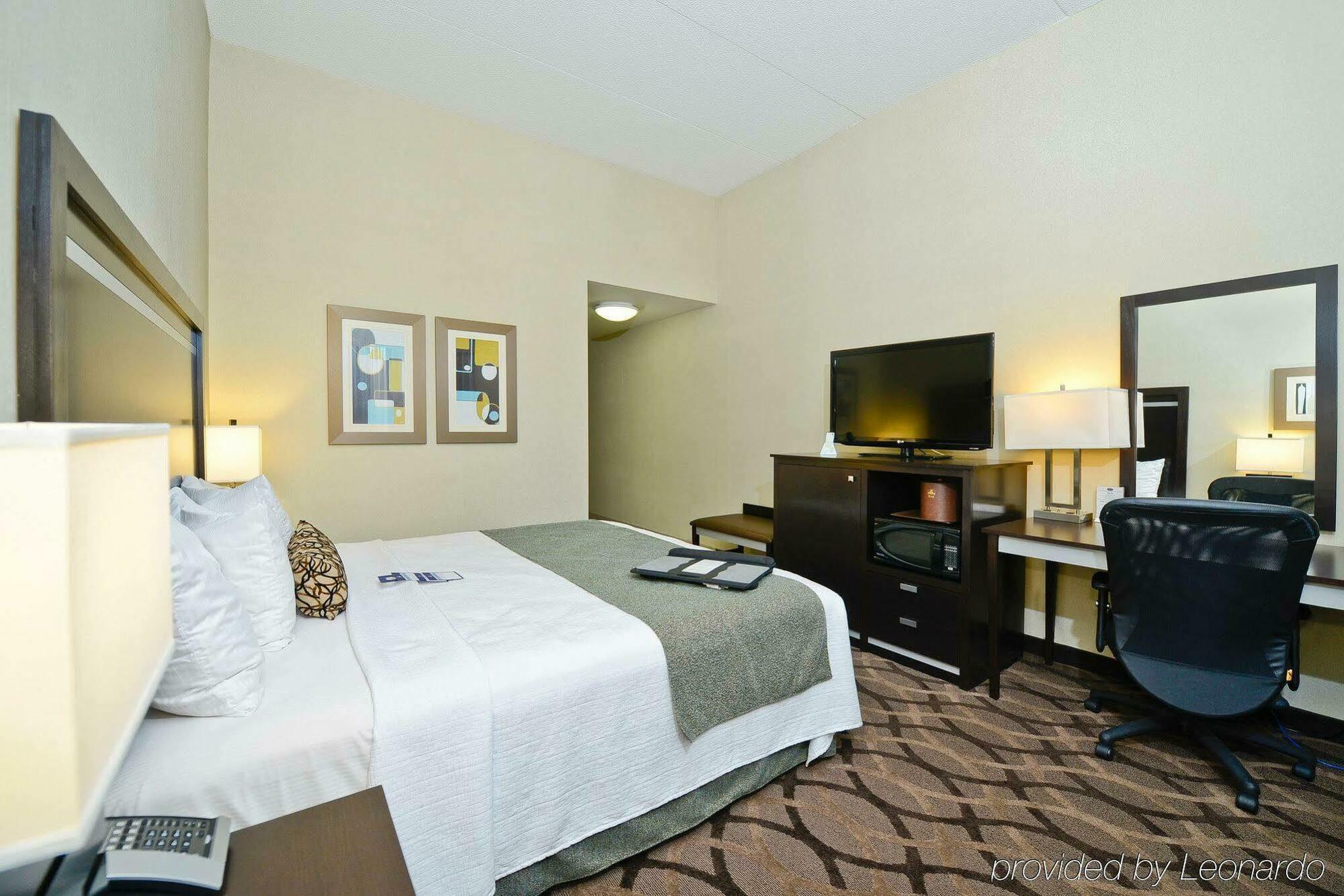 Best Western Plus Travel Hotel Toronto Airport Εξωτερικό φωτογραφία